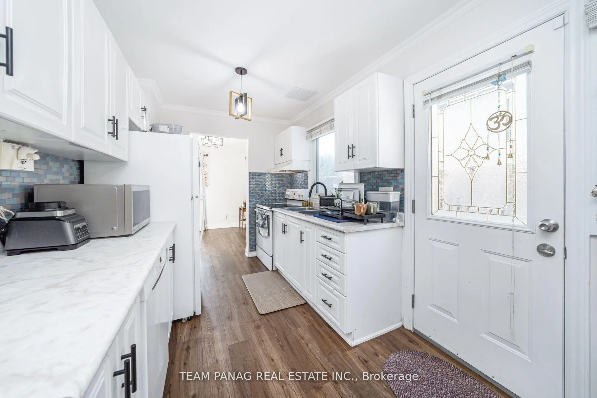 Photo 44 of 273 Hansen Road N, Brampton, Madoc — HOMEH