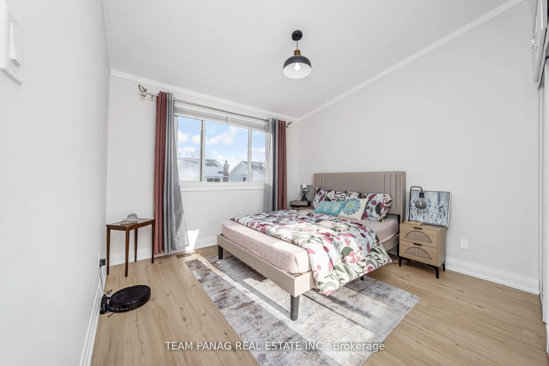Photo 53 of 273 Hansen Road N, Brampton, Madoc — HOMEH