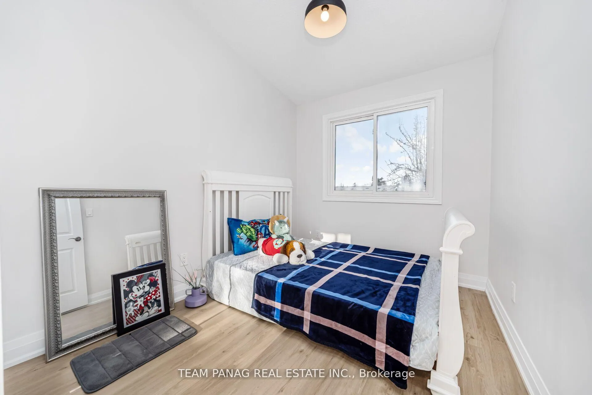 Photo 55 of 273 Hansen Road N, Brampton, Madoc — HOMEH