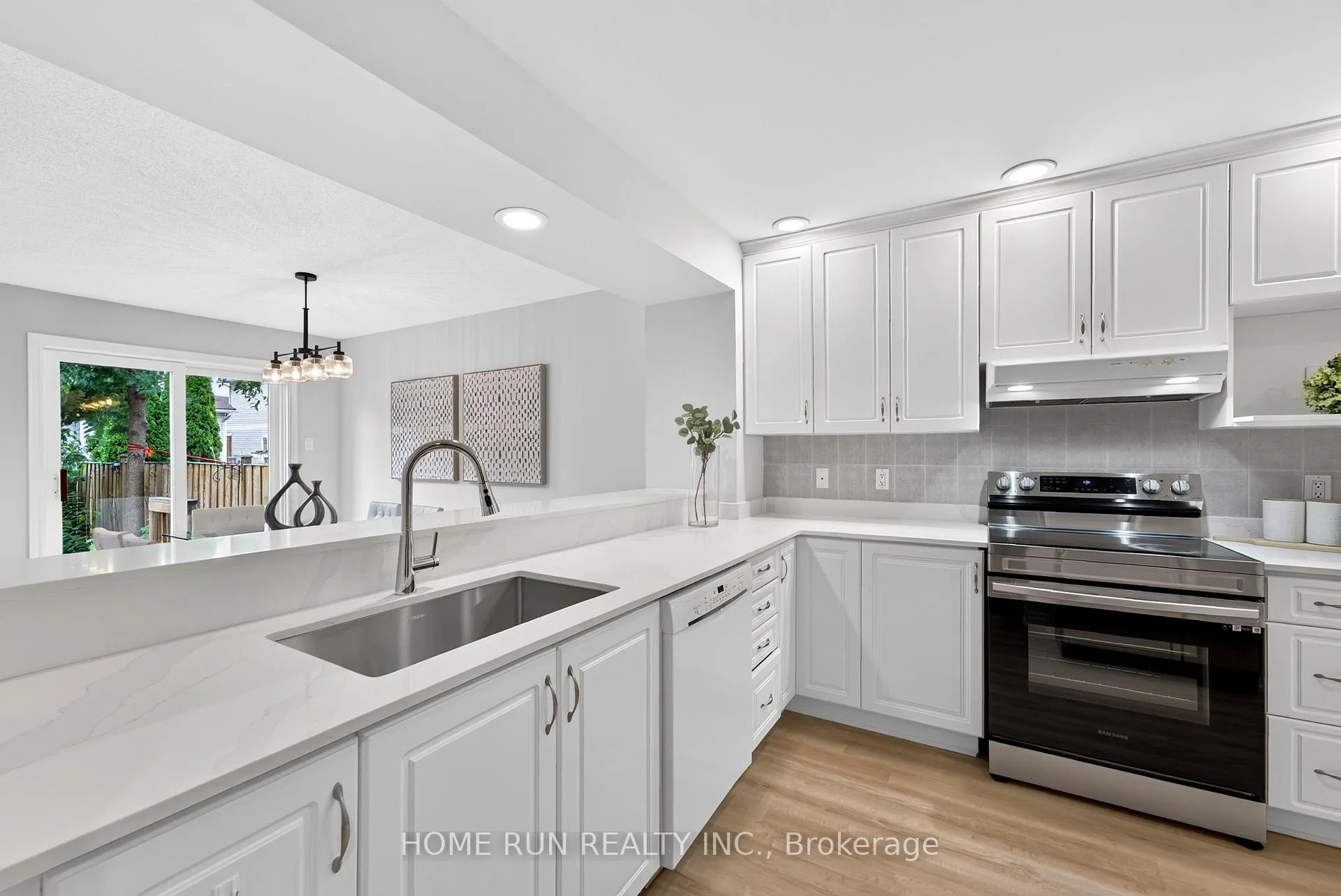 Photo 17 of 164 Gray Crescent, Ottawa, Kanata - Beaverbrook — HOMEH