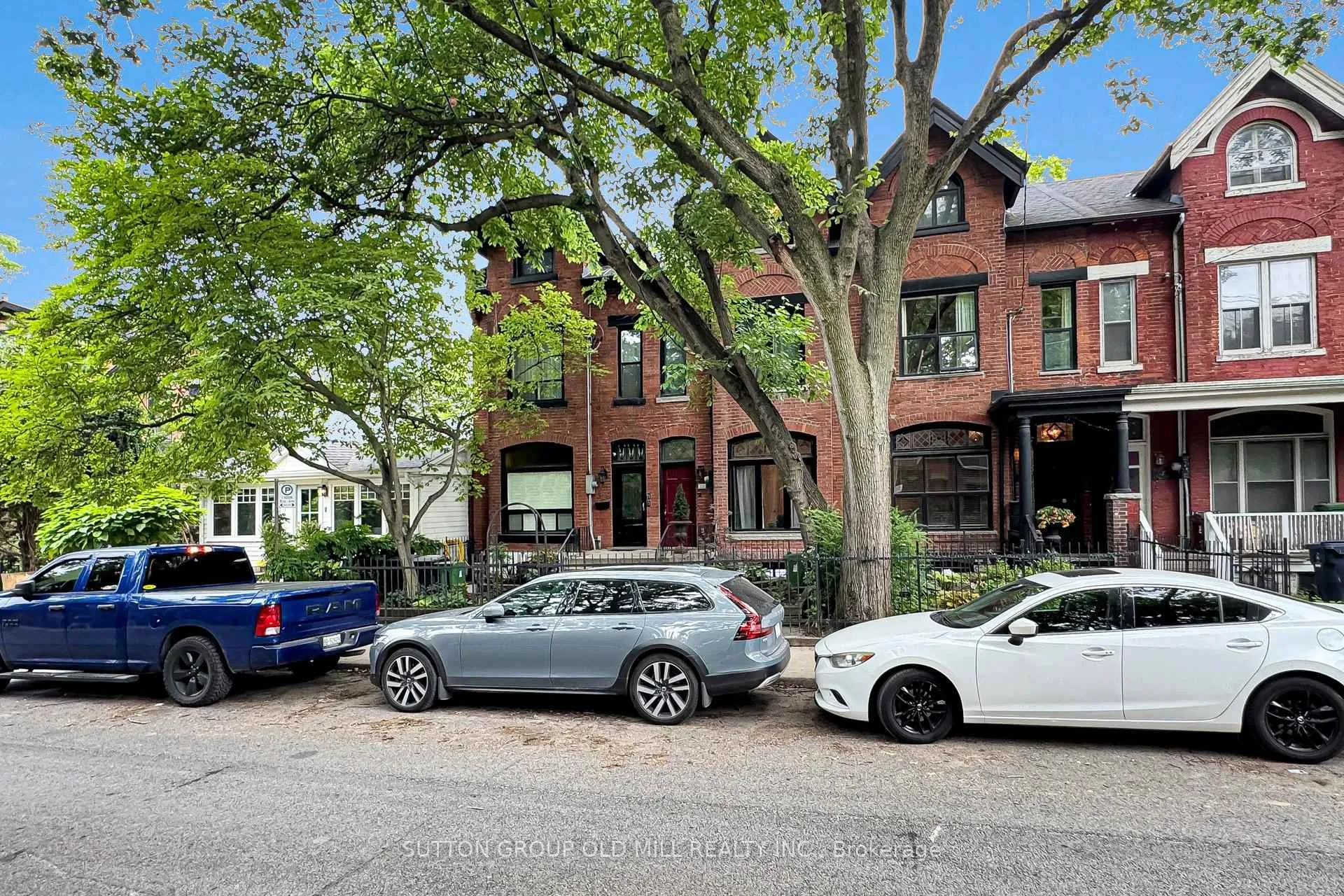 Photo 2 of 328 Ontario Street, Toronto, Moss Park — HOMEH
