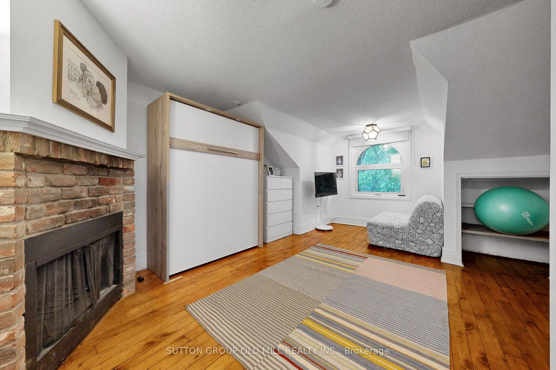 Photo 34 of 328 Ontario Street, Toronto, Moss Park — HOMEH