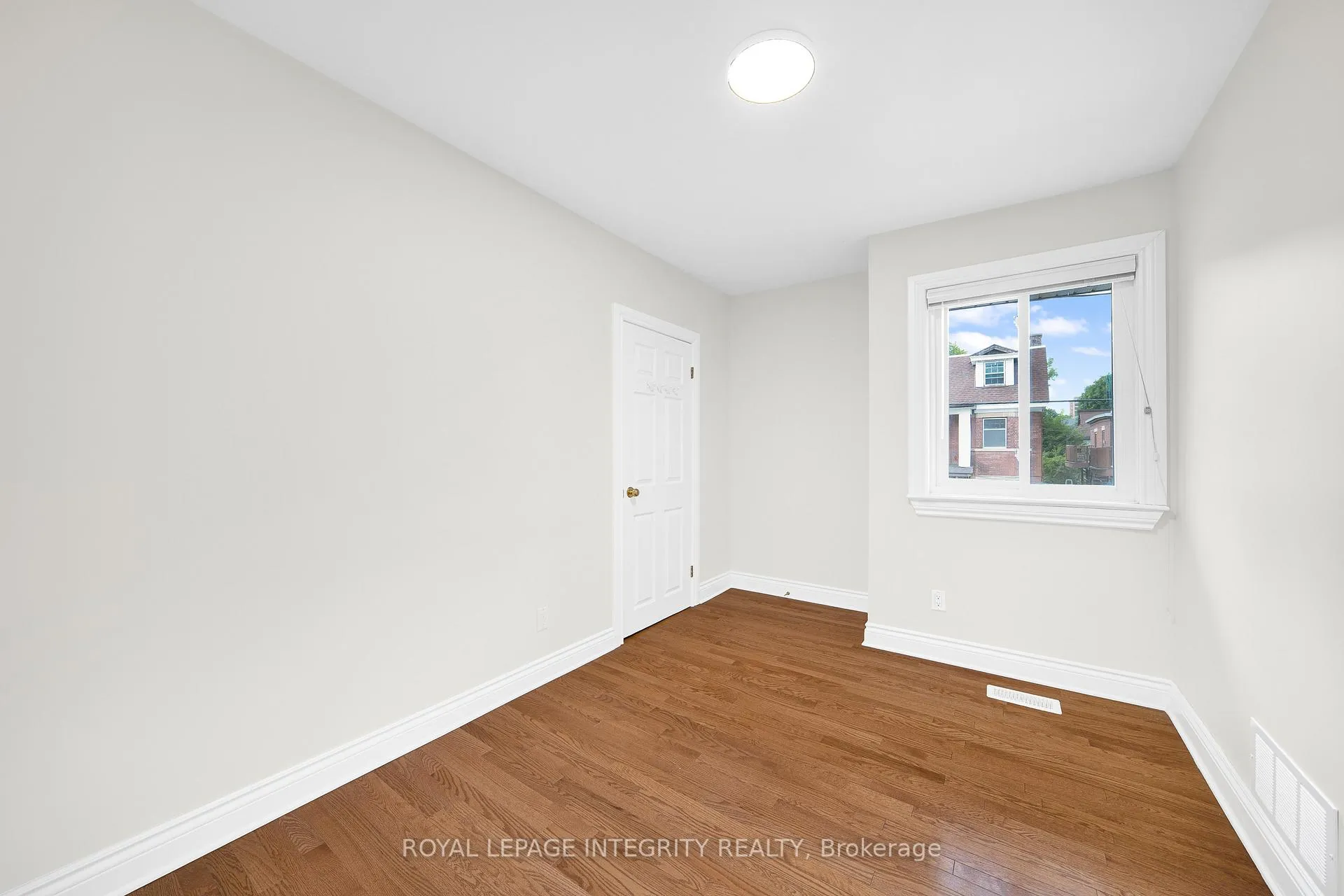 Photo 43 of 318 Somerset Street E, Ottawa, Sandy Hill — HOMEH