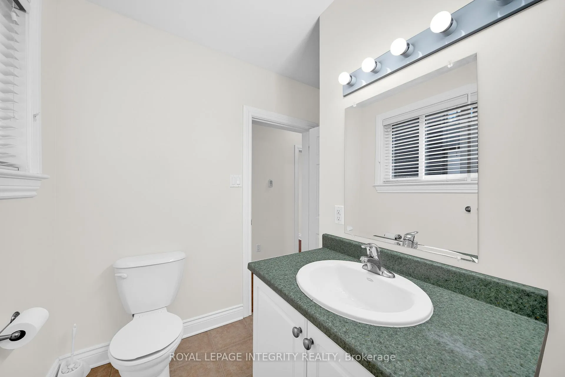 Photo 45 of 318 Somerset Street E, Ottawa, Sandy Hill — HOMEH