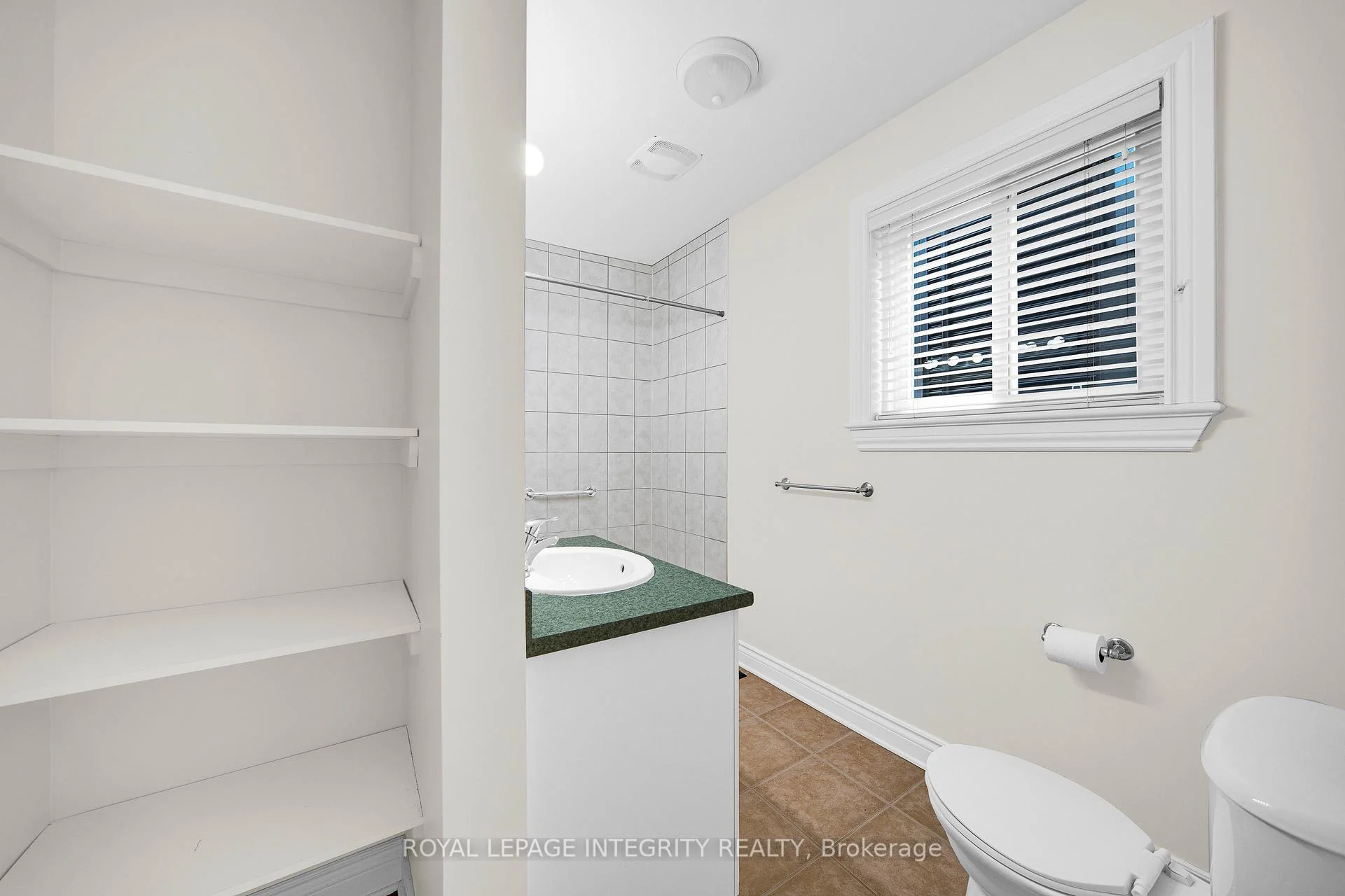 Photo 6 of 318 Somerset Street E, Ottawa, Sandy Hill — HOMEH