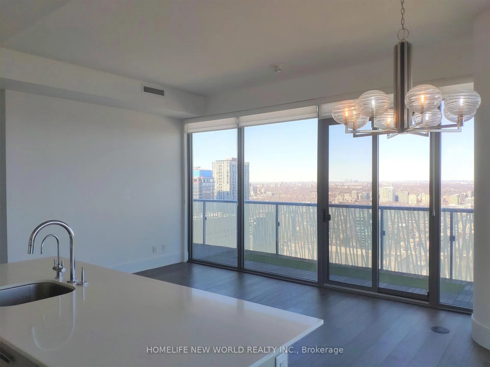 Photo 6 of Unit Lph5207, 50 Charles Street, Toronto, Church-Yonge Corridor — HOMEH