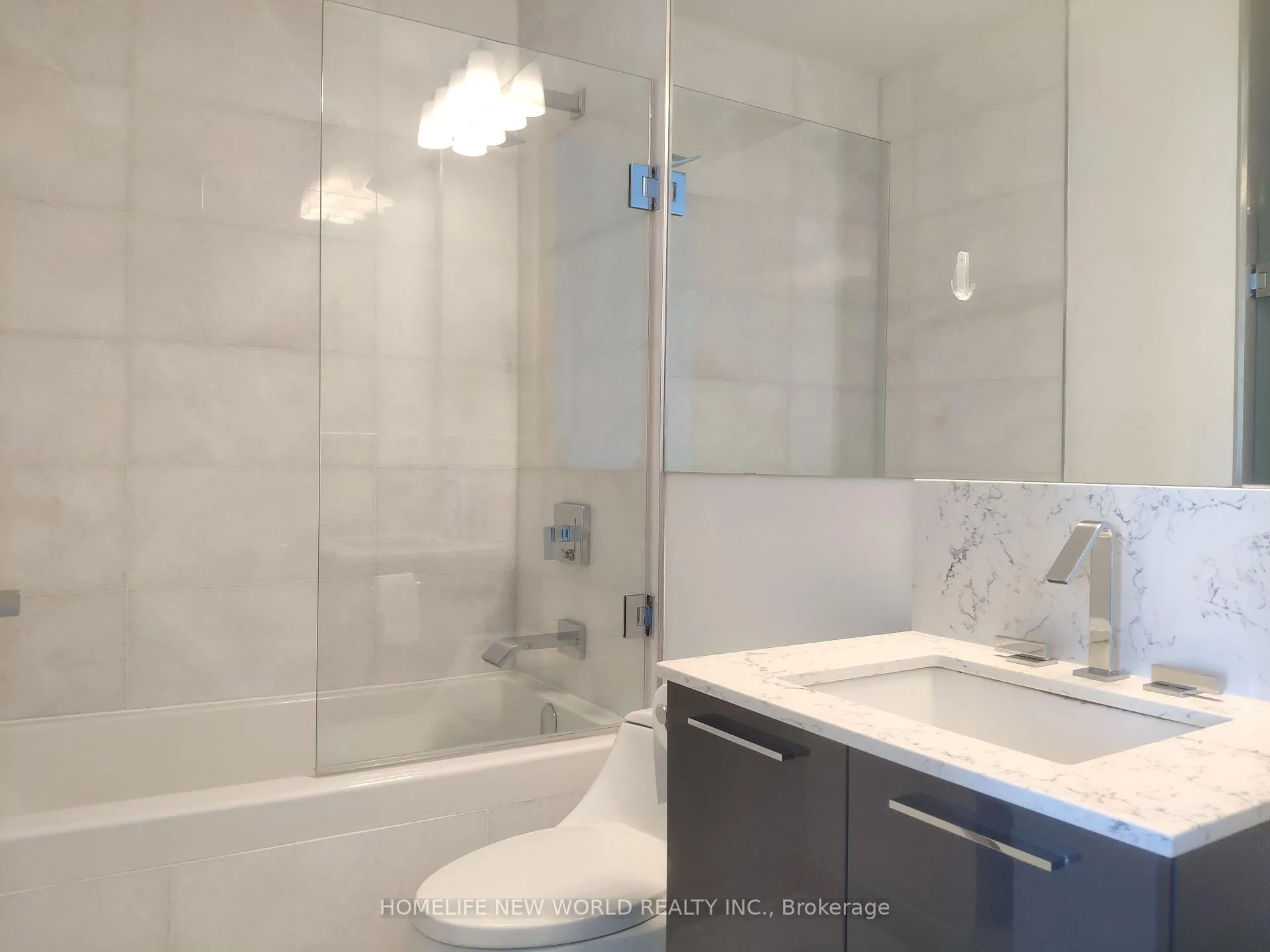 Photo 12 of Unit Lph5207, 50 Charles Street, Toronto, Church-Yonge Corridor — HOMEH