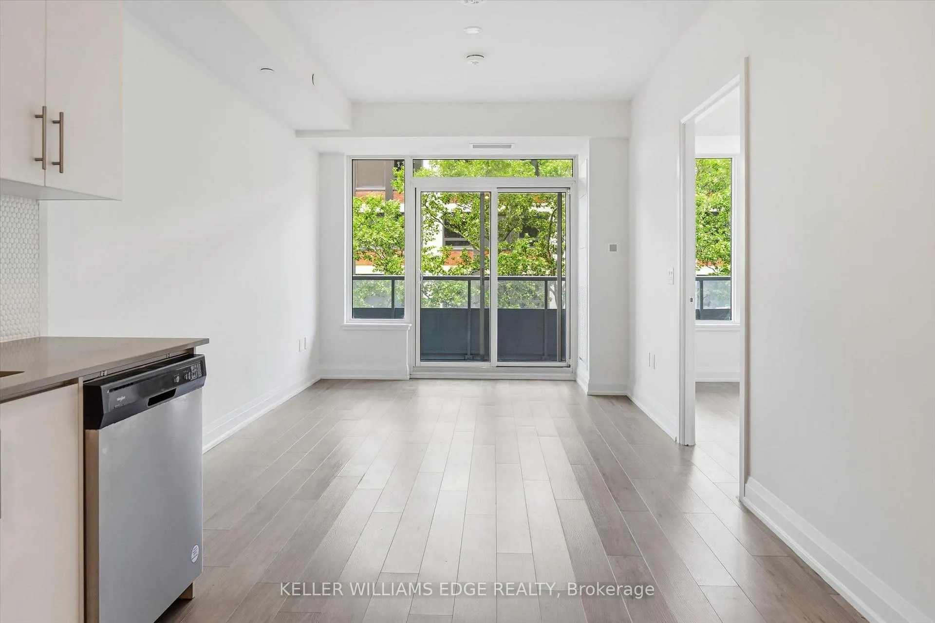 Photo 8 of Unit 418, 212 King Street E, Hamilton, Beasley — HOMEH