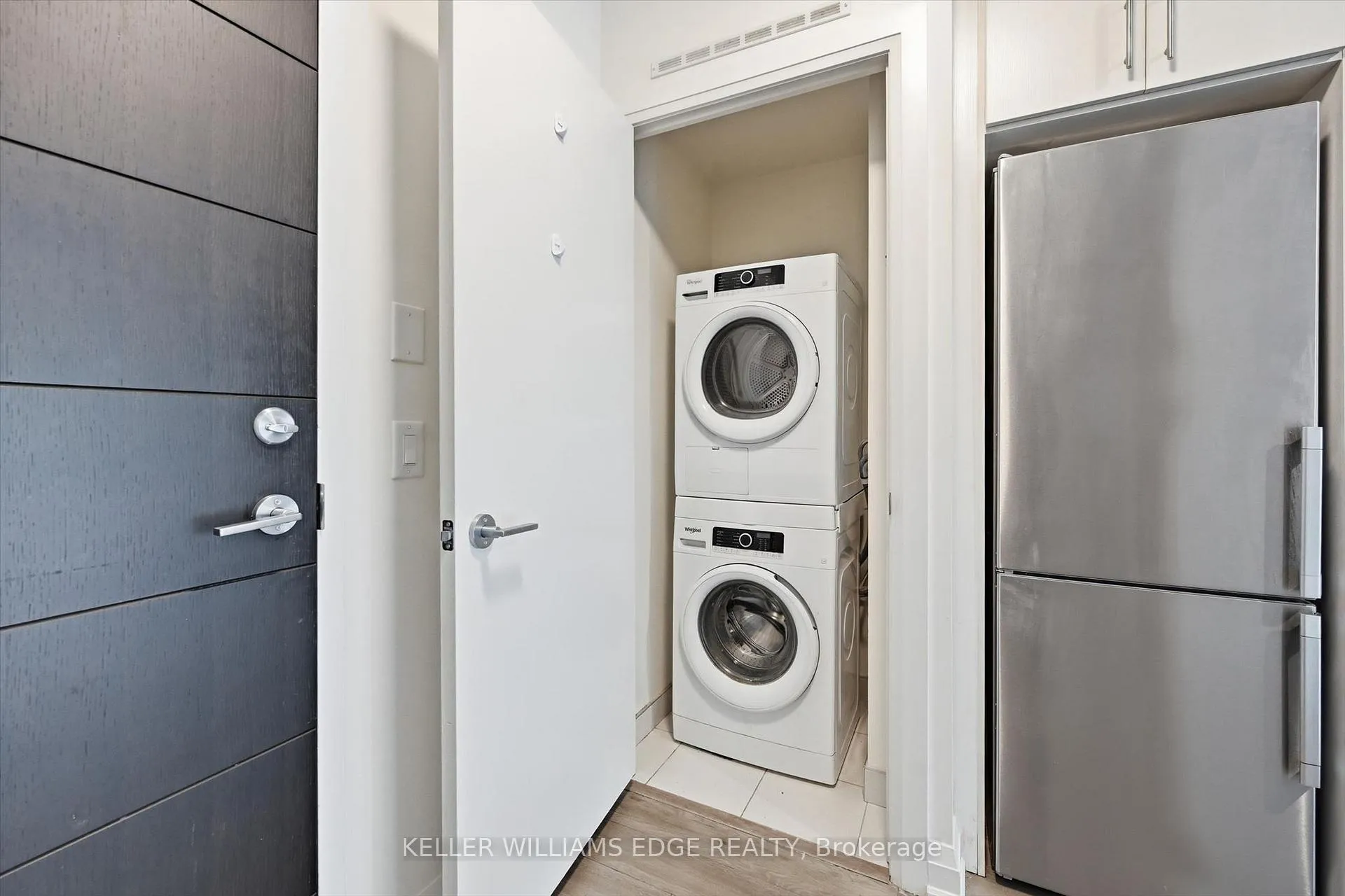Photo 22 of Unit 418, 212 King Street E, Hamilton, Beasley — HOMEH