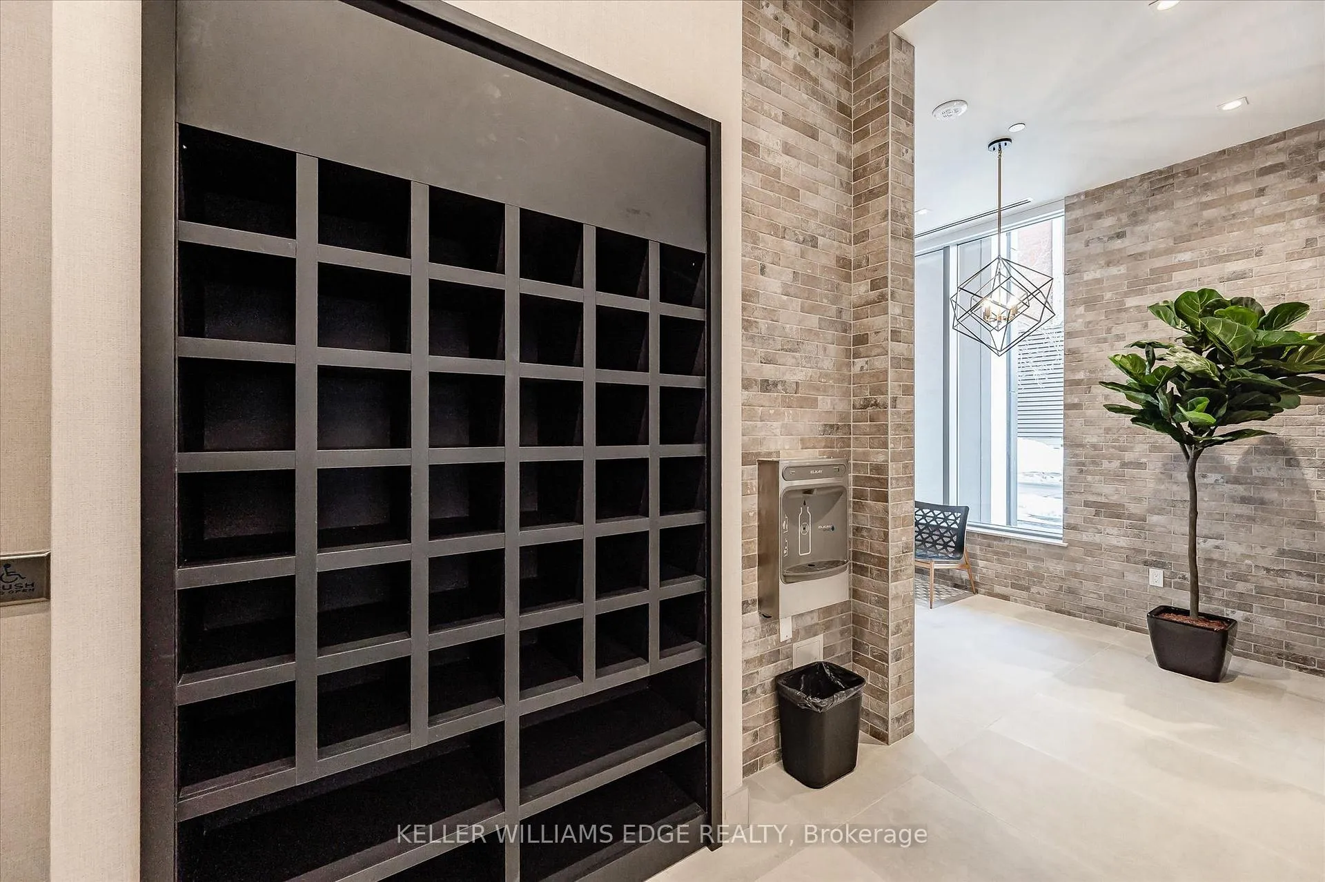 Photo 26 of Unit 418, 212 King Street E, Hamilton, Beasley — HOMEH