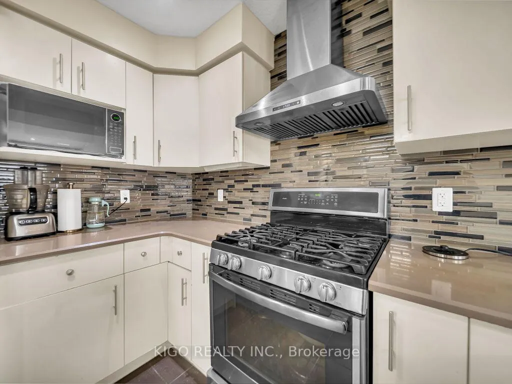 Photo 9 of 193 Mccann Street, Guelph, Kortright East — HOMEH
