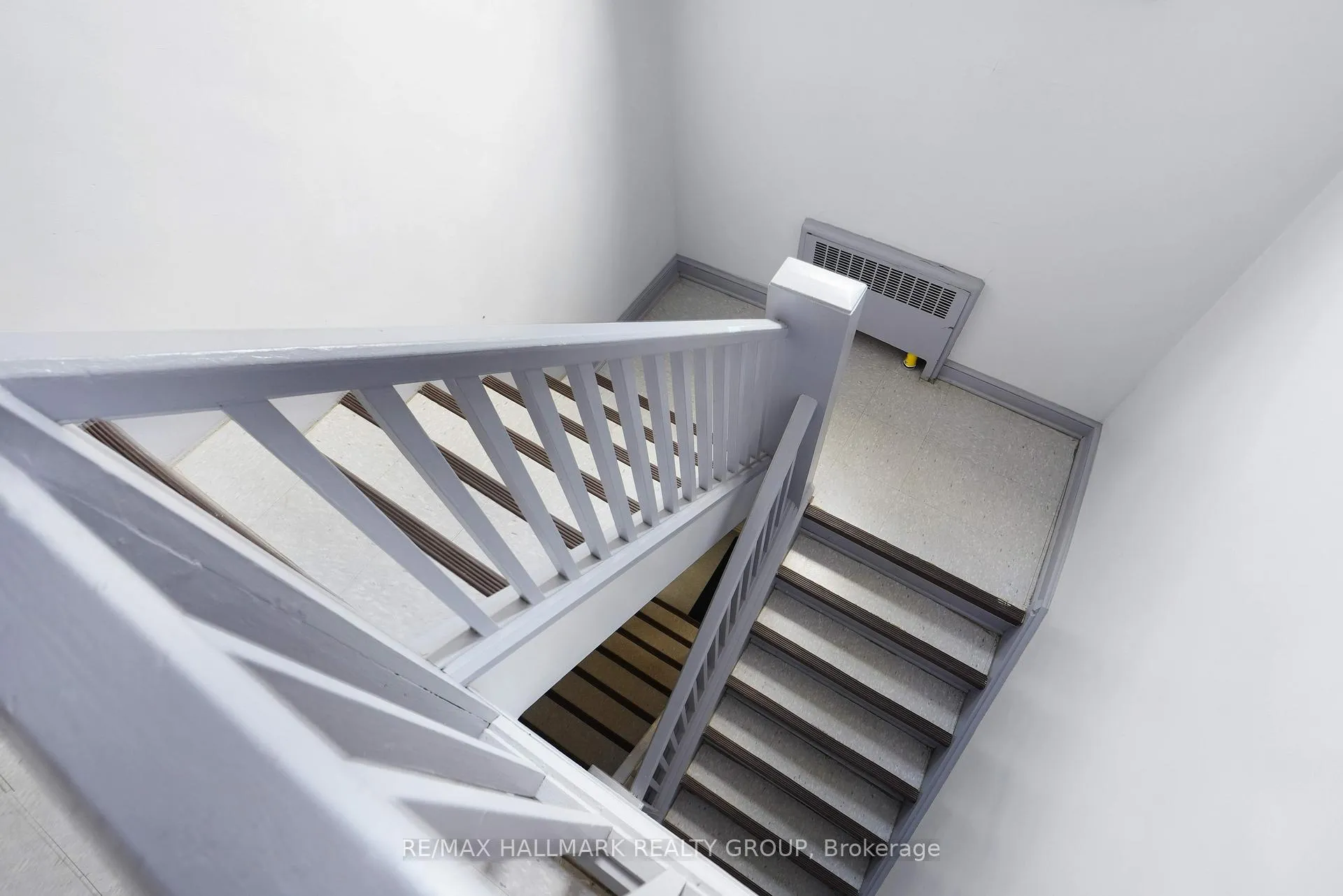 Photo 10 of Unit 3, 310 Byron Avenue, Ottawa, Westboro/Hampton Park — HOMEH