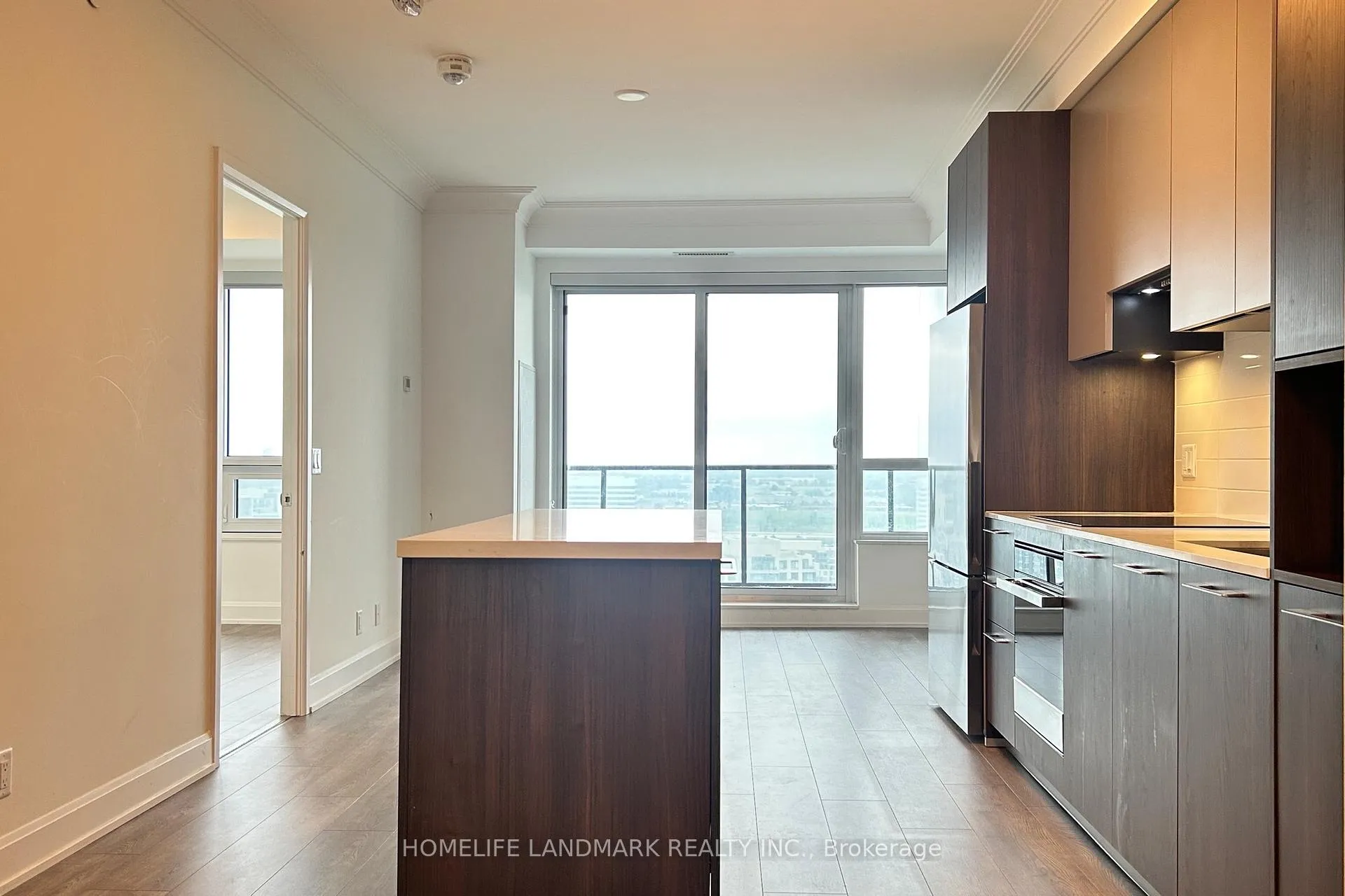 Photo 4 of Unit 2803, 8 Water Walk Drive, Markham, Unionville — HOMEH