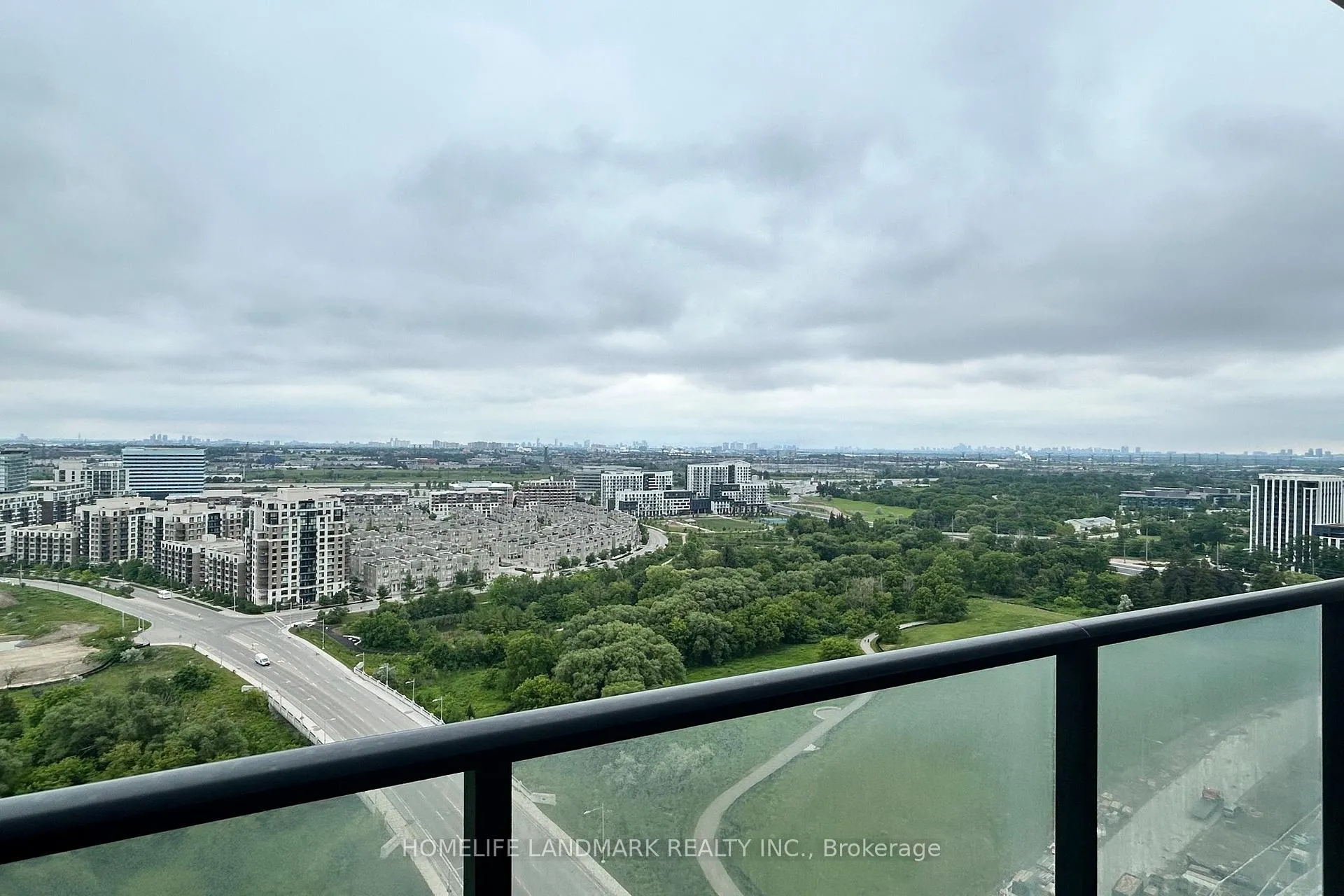 Photo 18 of Unit 2803, 8 Water Walk Drive, Markham, Unionville — HOMEH