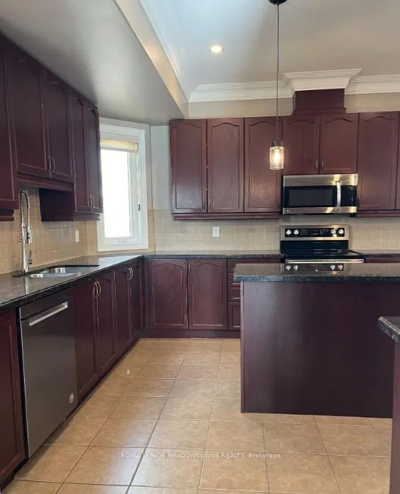 Photo 8 of Unit 9, 587 Thompson Road S, Milton, Clarke — HOMEH