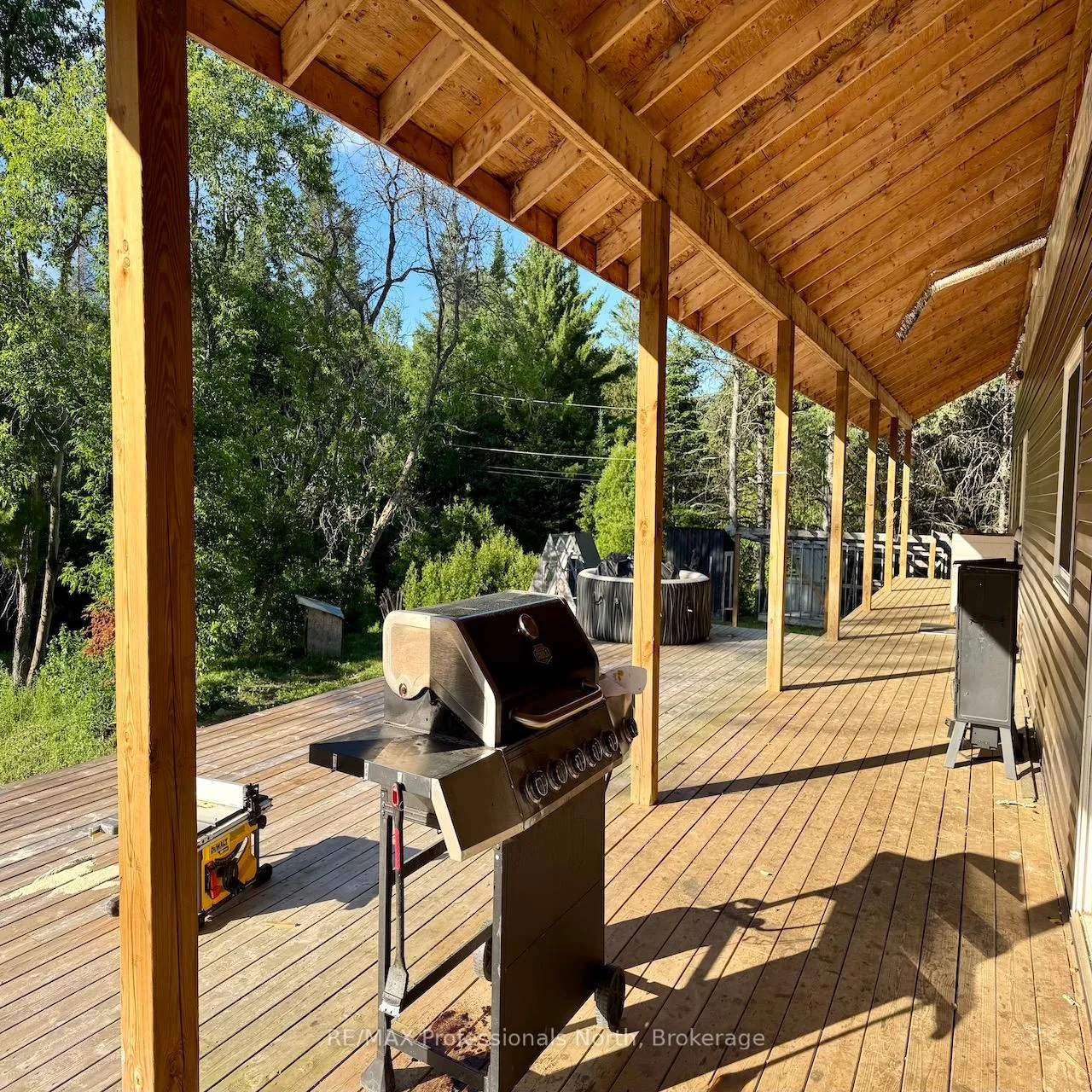 Photo 6 of 1538 Barry Line Road, Algonquin Highlands, Stanhope — HOMEH
