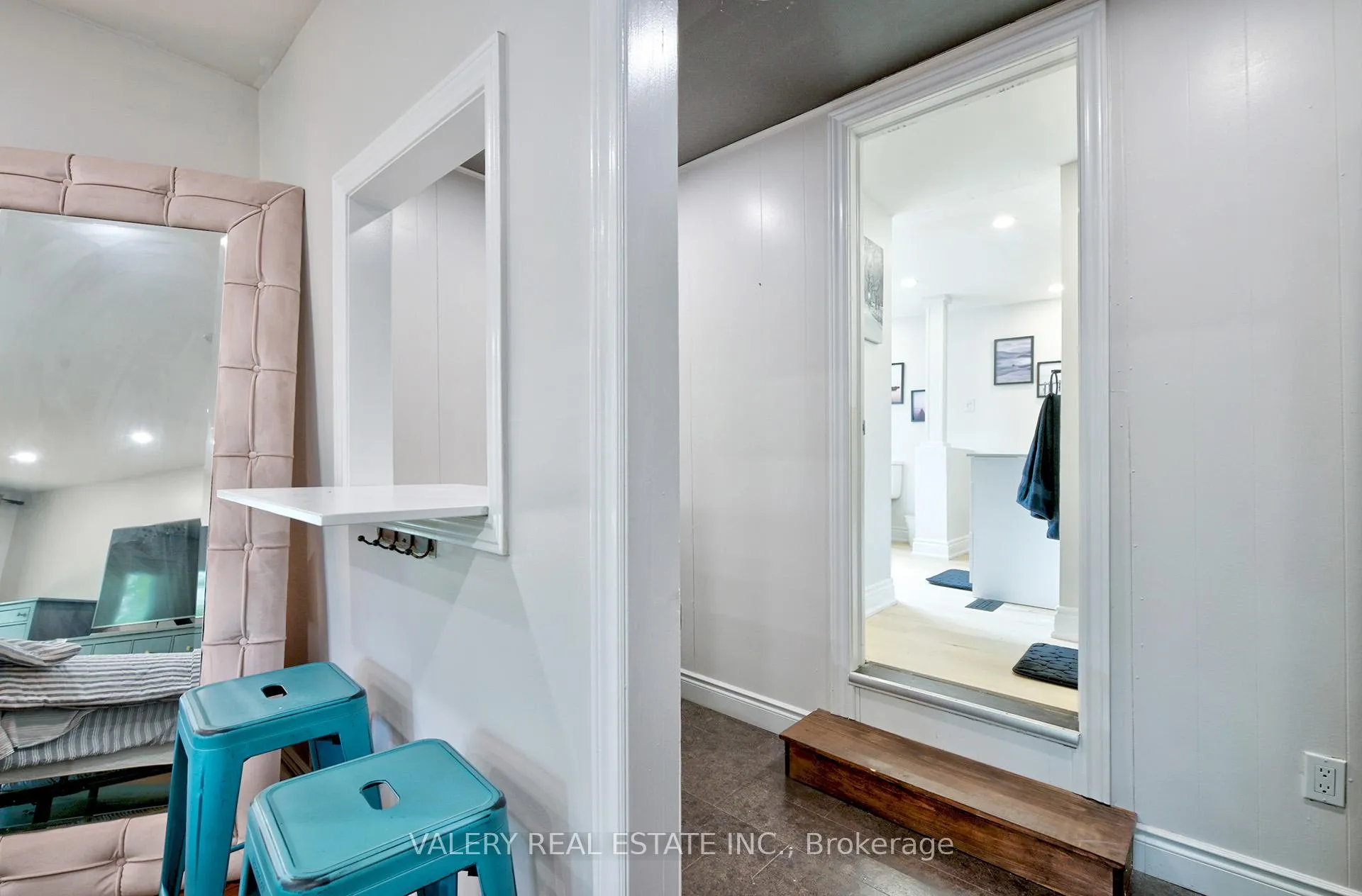 Photo 11 of 2314 Belyea Street, Oakville, Bronte — HOMEH