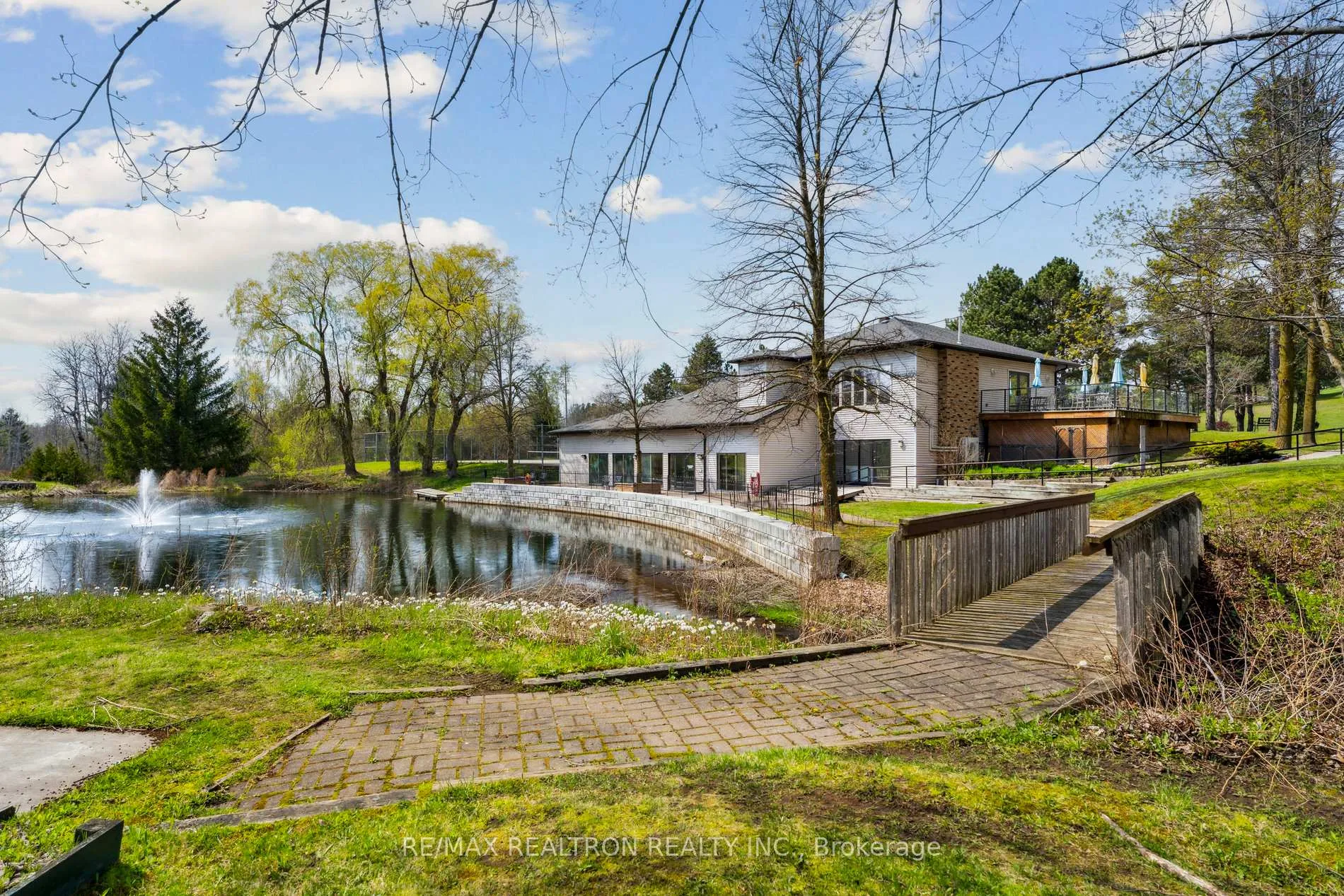 Photo 47 of 36 Tecumseth Pines Drive, New Tecumseth, Rural New Tecumseth — HOMEH