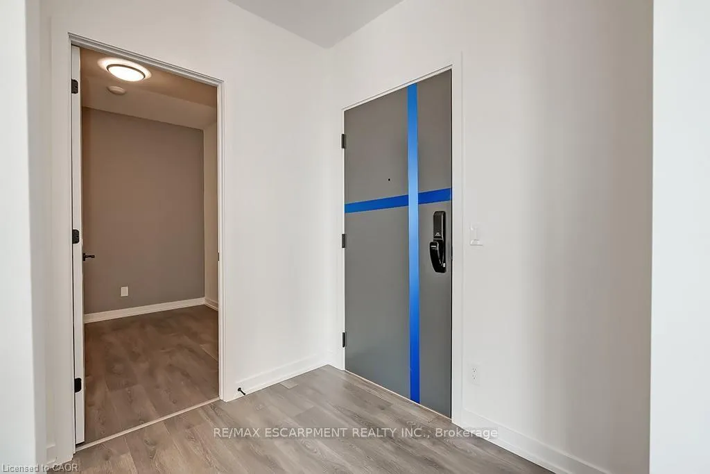 Photo 5 of Unit 409, 335 Wheat Boom Drive, Oakville, Joshua Meadows — HOMEH