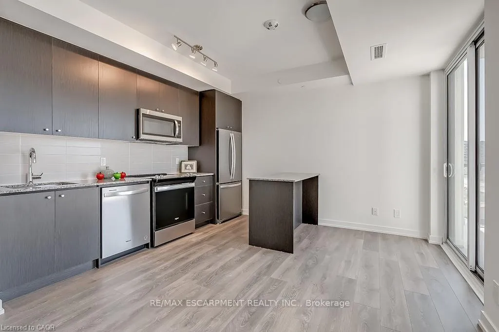 Photo 7 of Unit 409, 335 Wheat Boom Drive, Oakville, Joshua Meadows — HOMEH