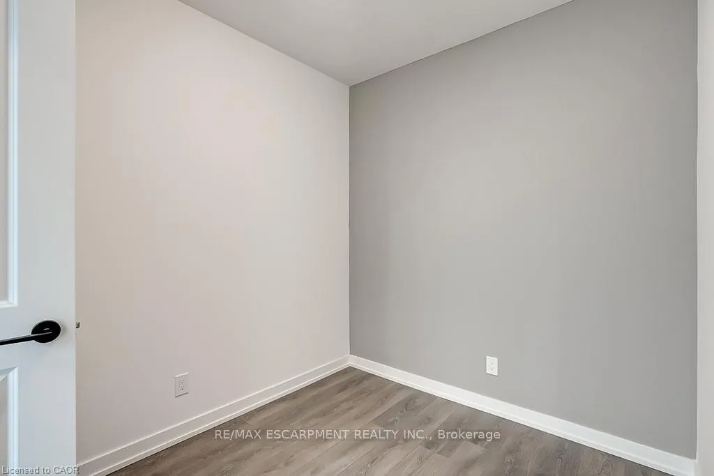 Photo 15 of Unit 409, 335 Wheat Boom Drive, Oakville, Joshua Meadows — HOMEH