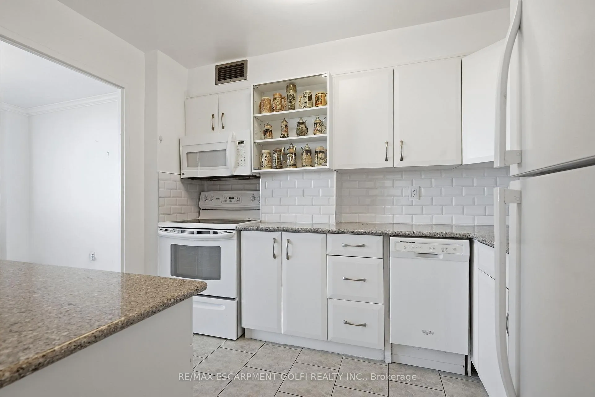 Photo 10 of Unit 1005, 15 Towering Heights Boulevard, St. Catharines, Glendale/Glenridge — HOMEH