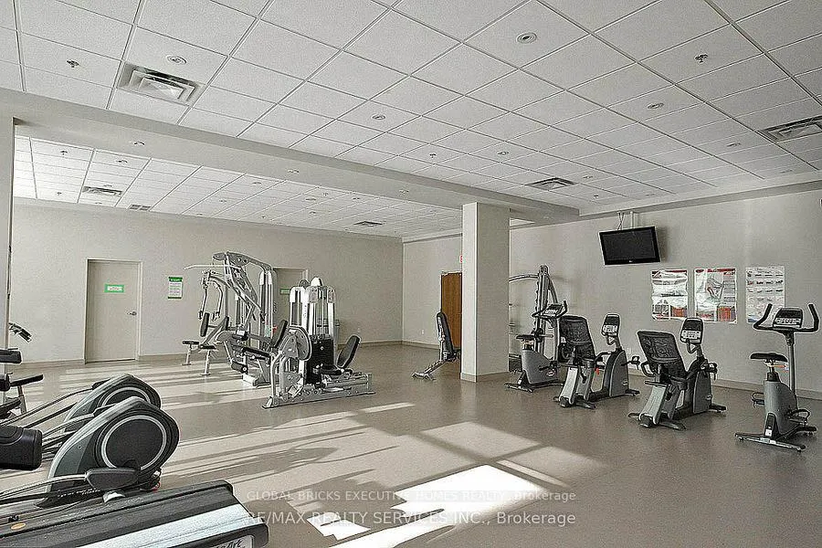 Photo 5 of Unit 1203, 215 Queen Street E, Brampton, Queen Street Corridor — HOMEH