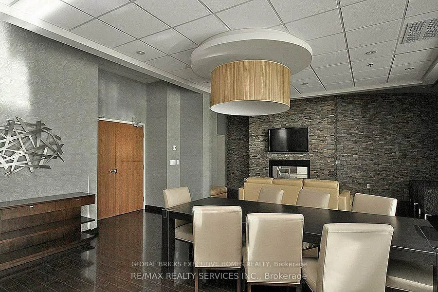 Photo 19 of Unit 1203, 215 Queen Street E, Brampton, Queen Street Corridor — HOMEH