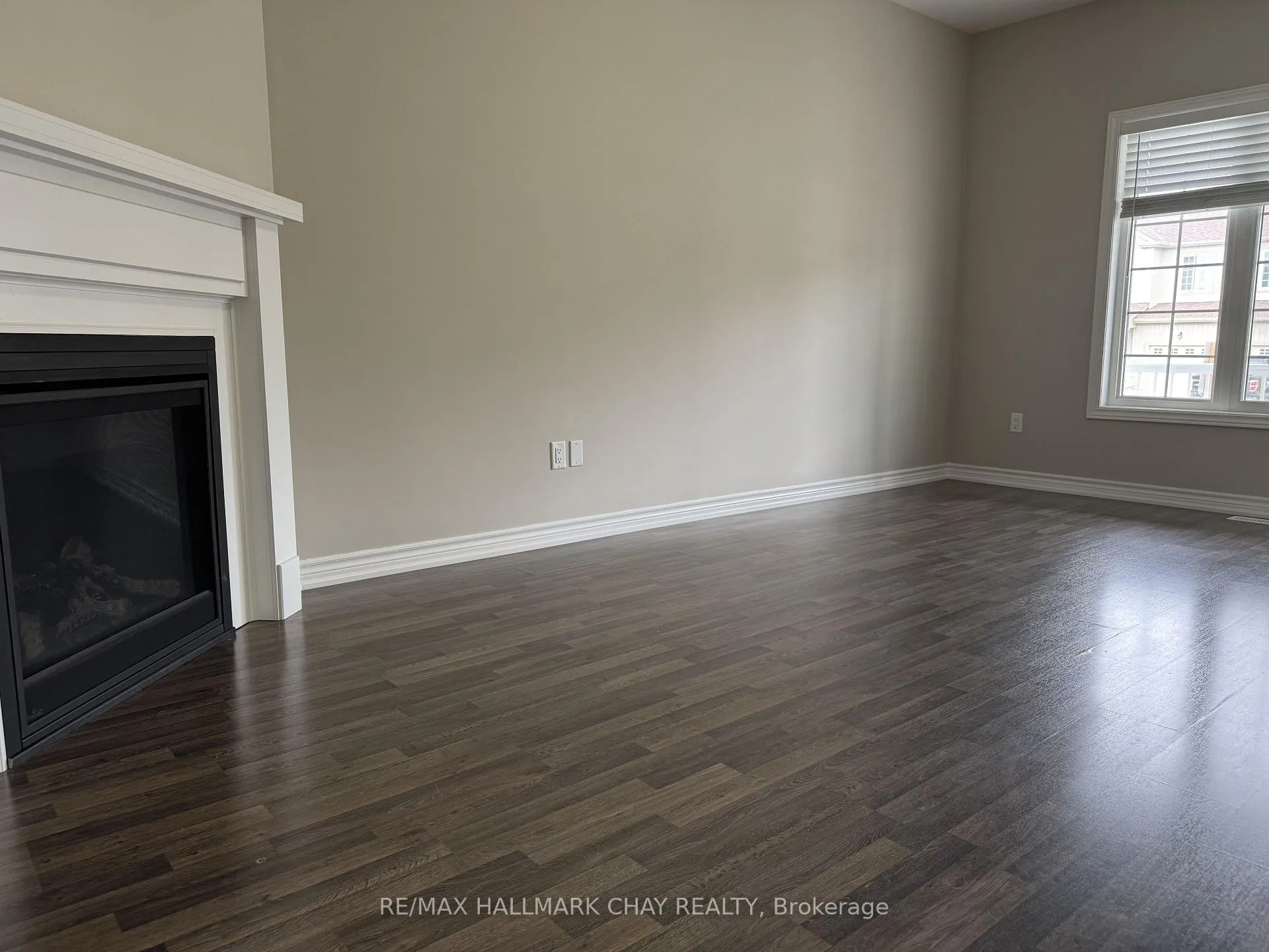 Photo 3 of 205 Prescott Drive, Clearview, Stayner — HOMEH