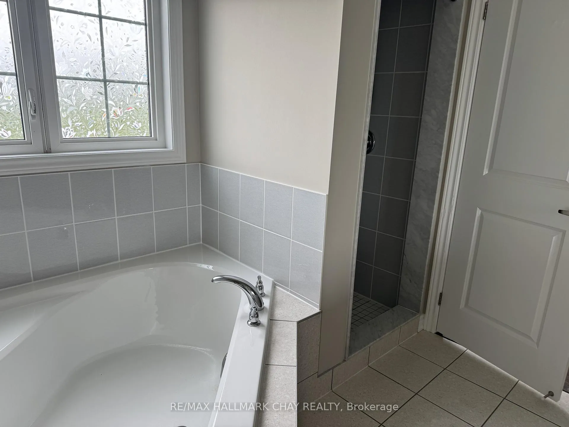 Photo 12 of 205 Prescott Drive, Clearview, Stayner — HOMEH