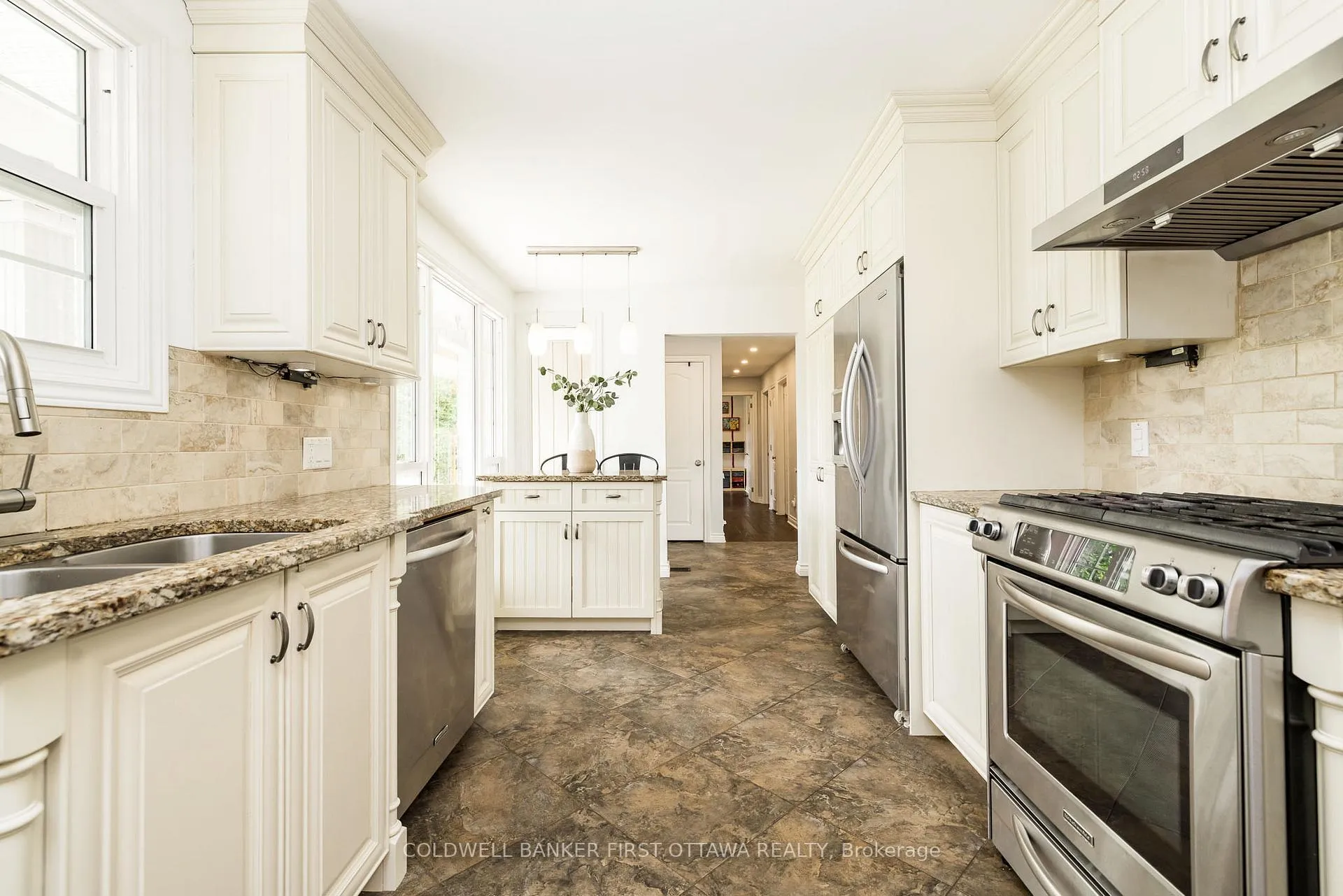 Photo 19 of 174 Lloydalex Crescent, Ottawa, Stittsville (North) — HOMEH