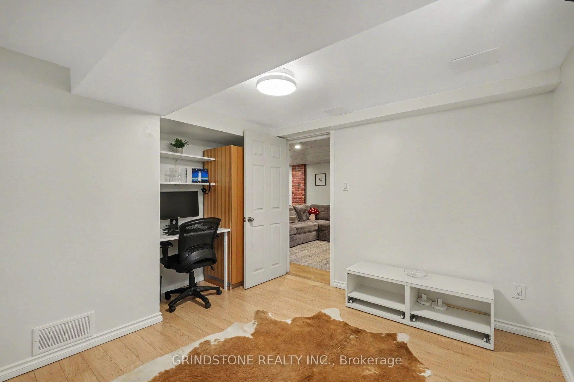 Photo 30 of 20 Lavina Crescent, Ottawa, Leslie Park — HOMEH