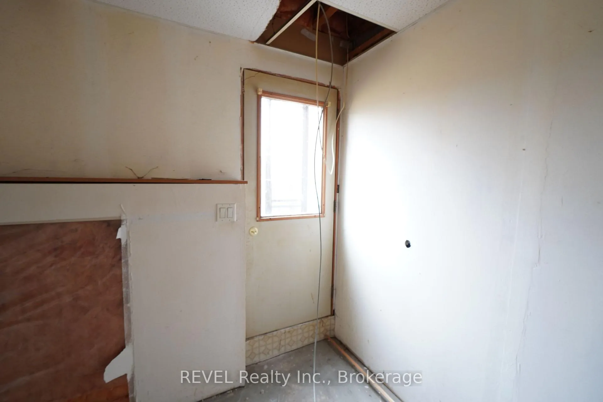Photo 14 of 7468 Alex Avenue, Niagara Falls, Oldfield — HOMEH
