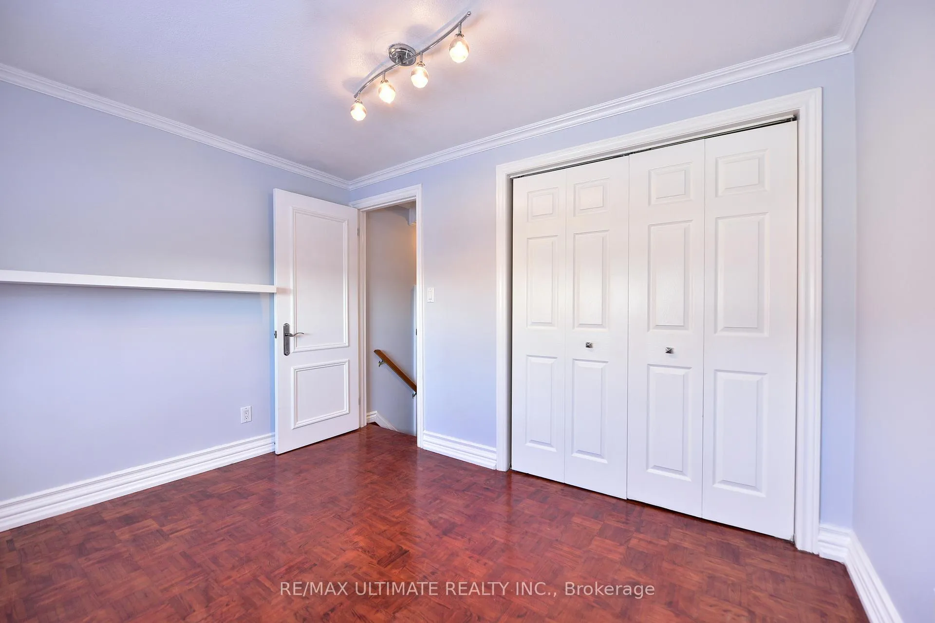 Photo 11 of 132 Spears Street, Toronto, Rockcliffe-Smythe — HOMEH