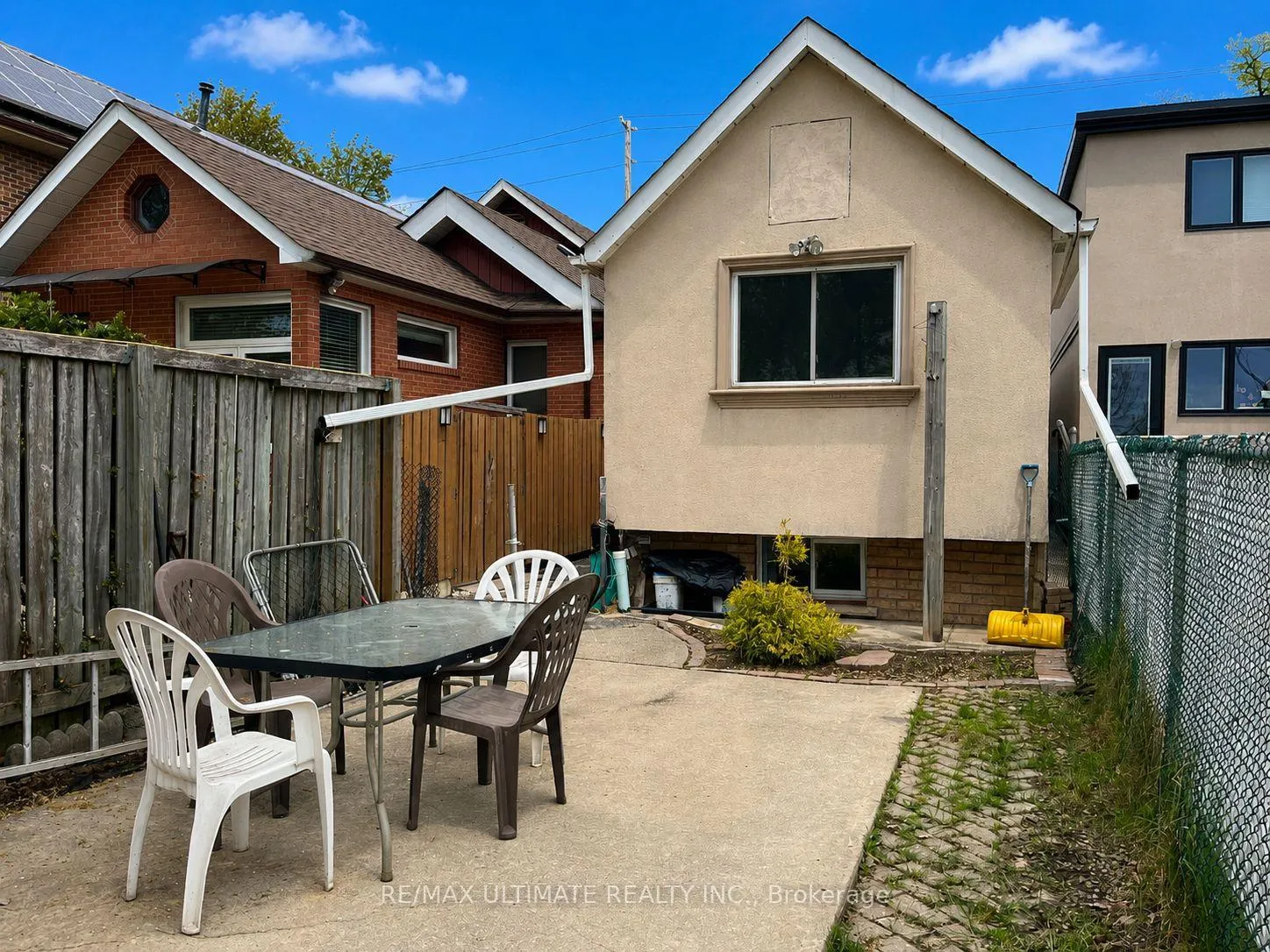 Photo 26 of 132 Spears Street, Toronto, Rockcliffe-Smythe — HOMEH