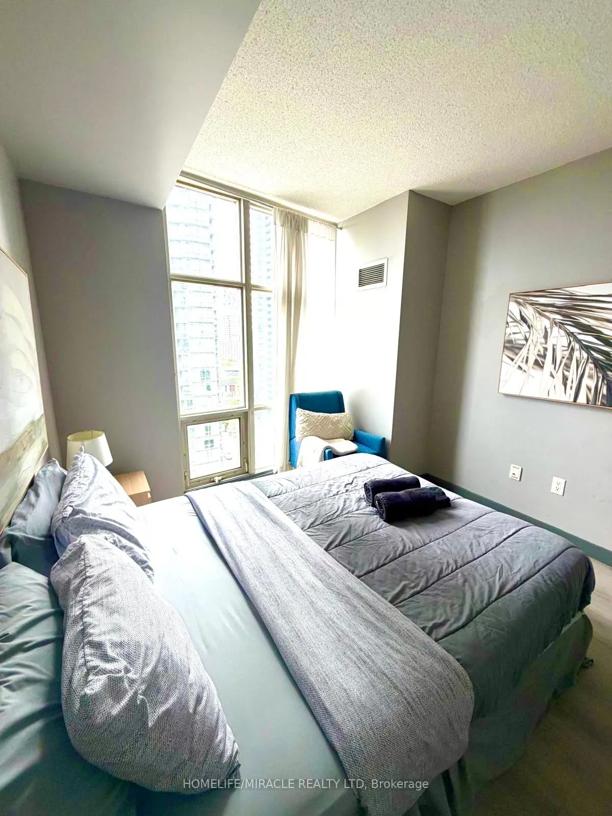 Photo 11 of Unit 1601, 35 Mariner Terrace, Toronto, Waterfront Communities — HOMEH
