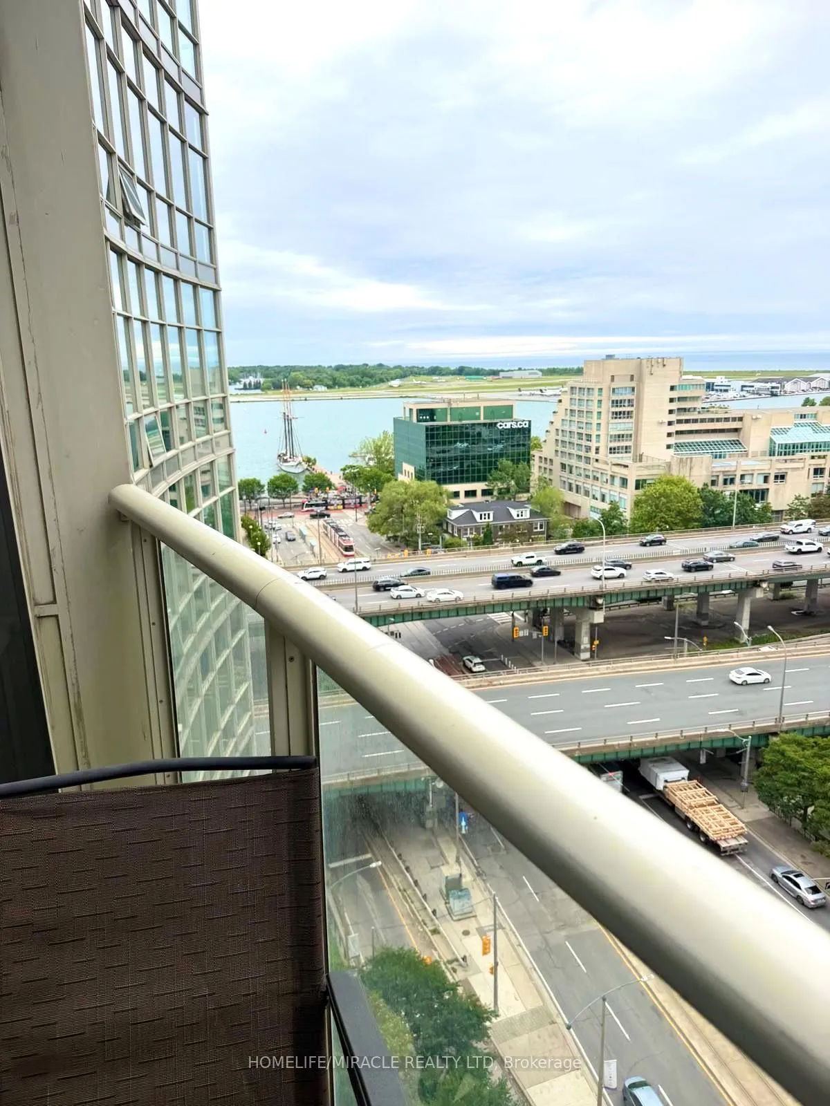 Photo 19 of Unit 1601, 35 Mariner Terrace, Toronto, Waterfront Communities — HOMEH
