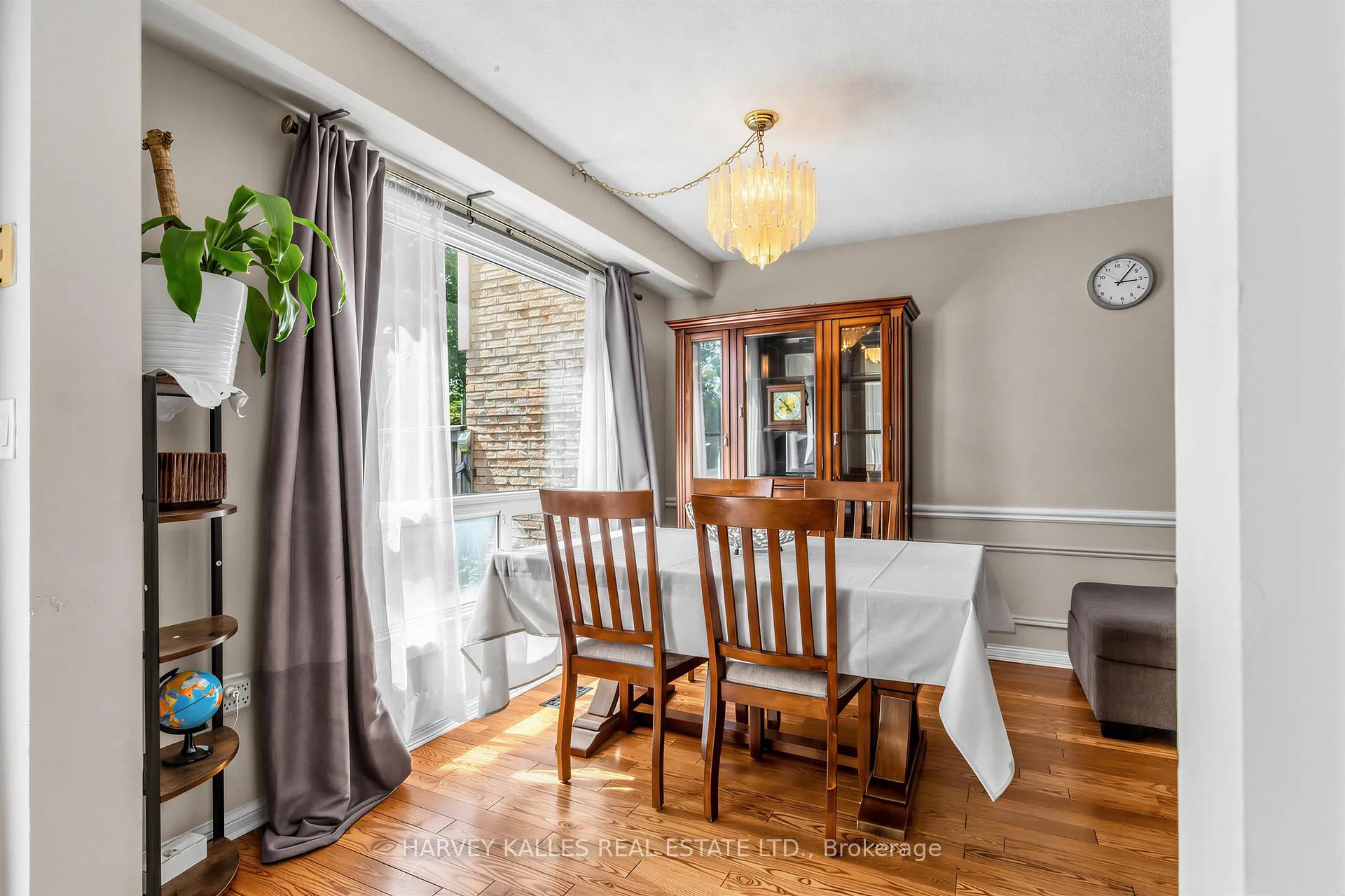 Photo 6 of Unit 2, 1180 Sandhurst Circle, Scarborough, Agincourt North — HOMEH