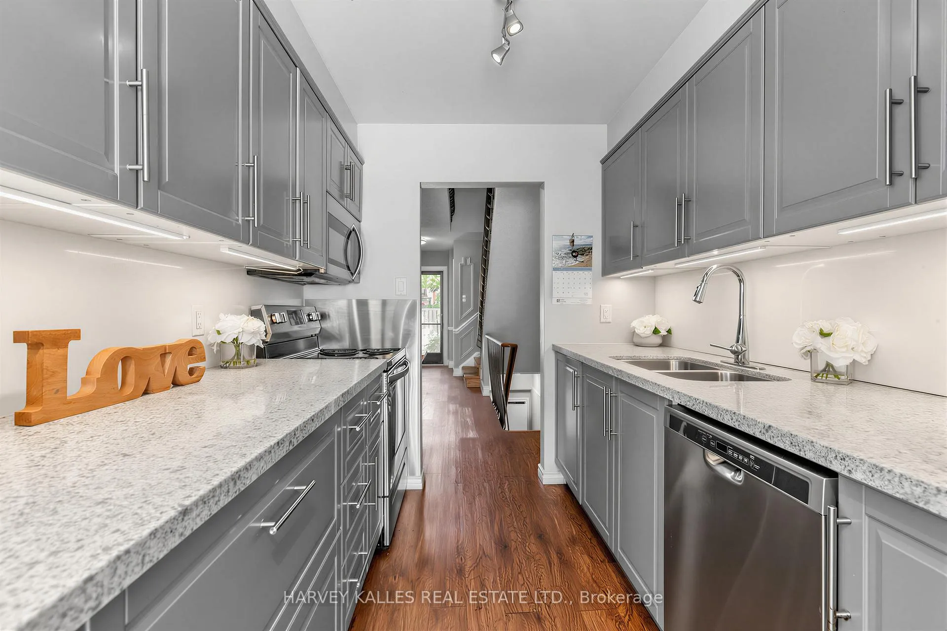 Photo 10 of Unit 2, 1180 Sandhurst Circle, Scarborough, Agincourt North — HOMEH