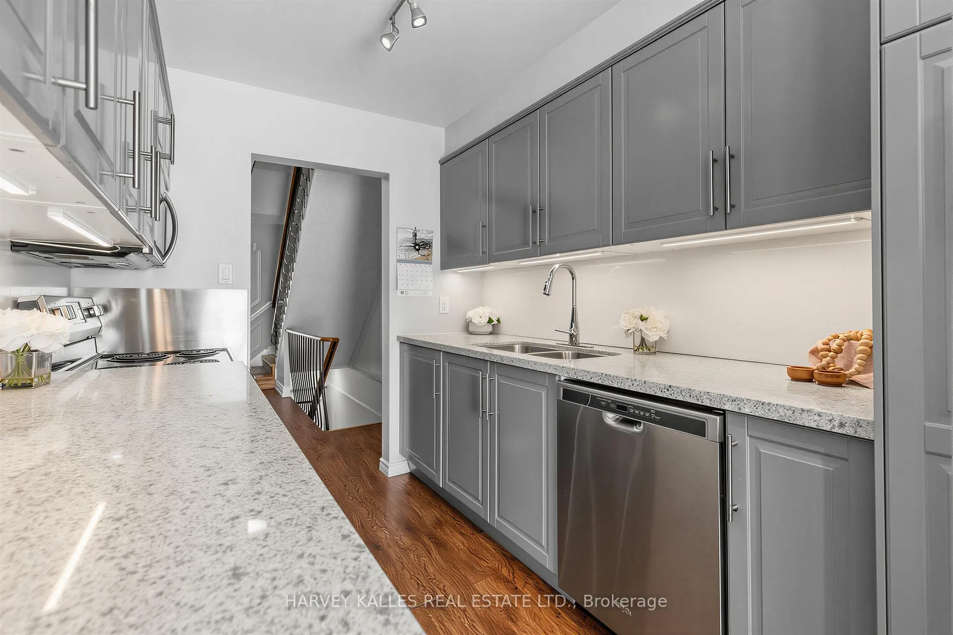 Photo 11 of Unit 2, 1180 Sandhurst Circle, Scarborough, Agincourt North — HOMEH