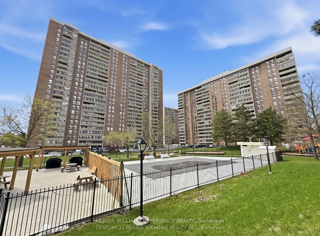 Photo 1 of Unit 210, 18 Knightsbridge Road, Brampton, Queen Street Corridor — HOMEH
