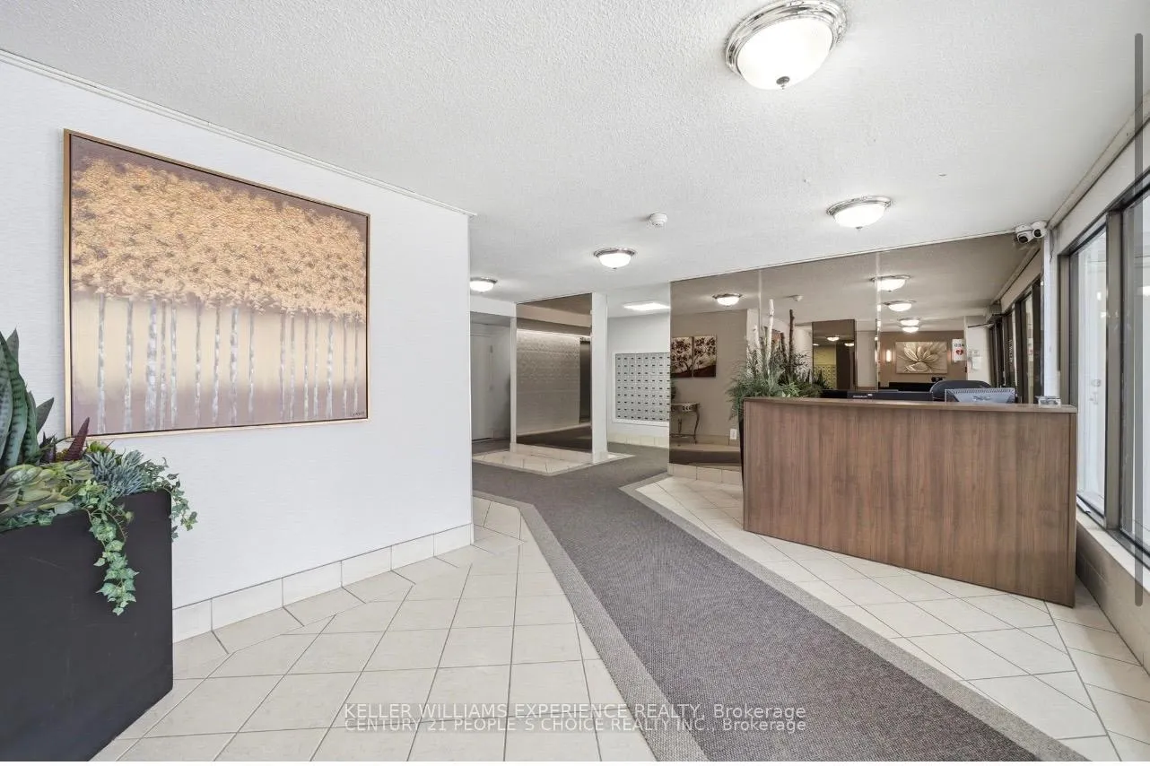 Photo 4 of Unit 210, 18 Knightsbridge Road, Brampton, Queen Street Corridor — HOMEH