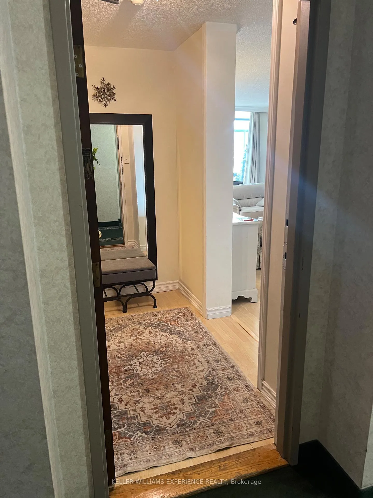 Photo 6 of Unit 210, 18 Knightsbridge Road, Brampton, Queen Street Corridor — HOMEH