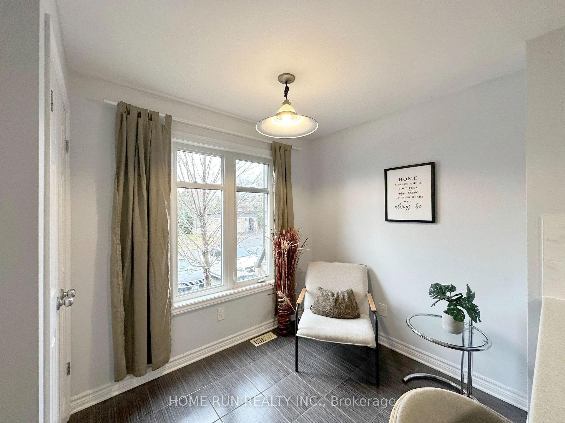 Photo 3 of Unit 22, 22 Argent Private, Ottawa, Kanata - Morgan's Grant/South March — HOMEH