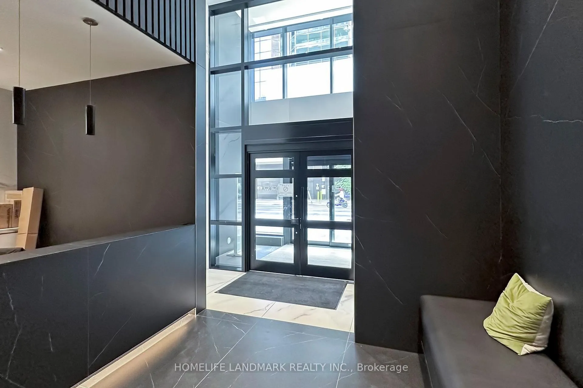 Photo 4 of Unit 616, 20 Edward Street, Toronto, Bay Street Corridor — HOMEH