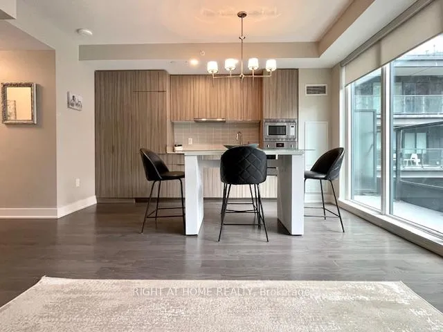 Photo 14 of Unit 705, 955 Bay Street, Toronto, Bay Street Corridor — HOMEH
