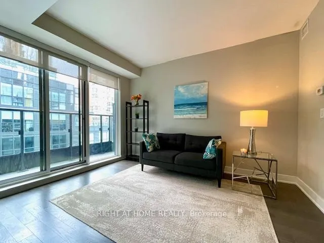 Photo 19 of Unit 705, 955 Bay Street, Toronto, Bay Street Corridor — HOMEH