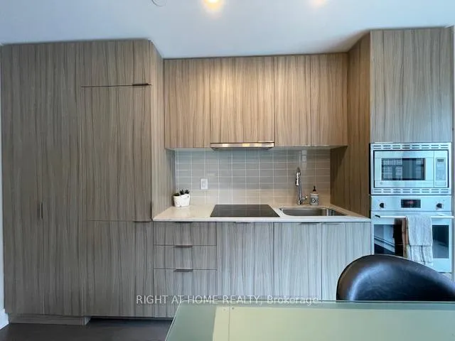 Photo 27 of Unit 705, 955 Bay Street, Toronto, Bay Street Corridor — HOMEH