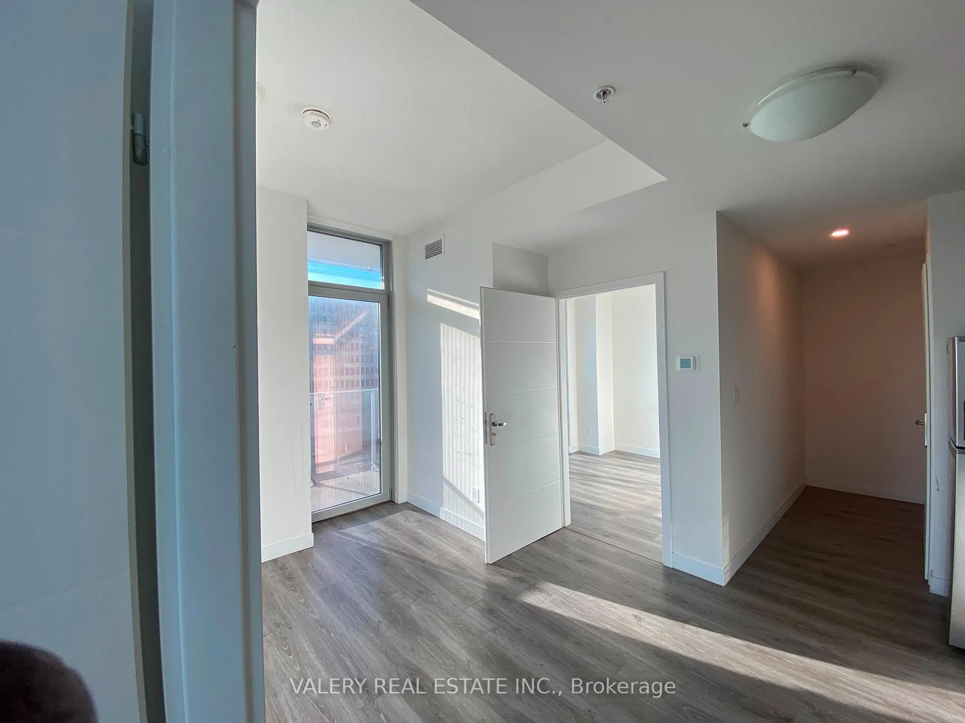 Photo 30 of Unit 809, 60 Frederick Street, Kitchener, City Commercial Core — HOMEH