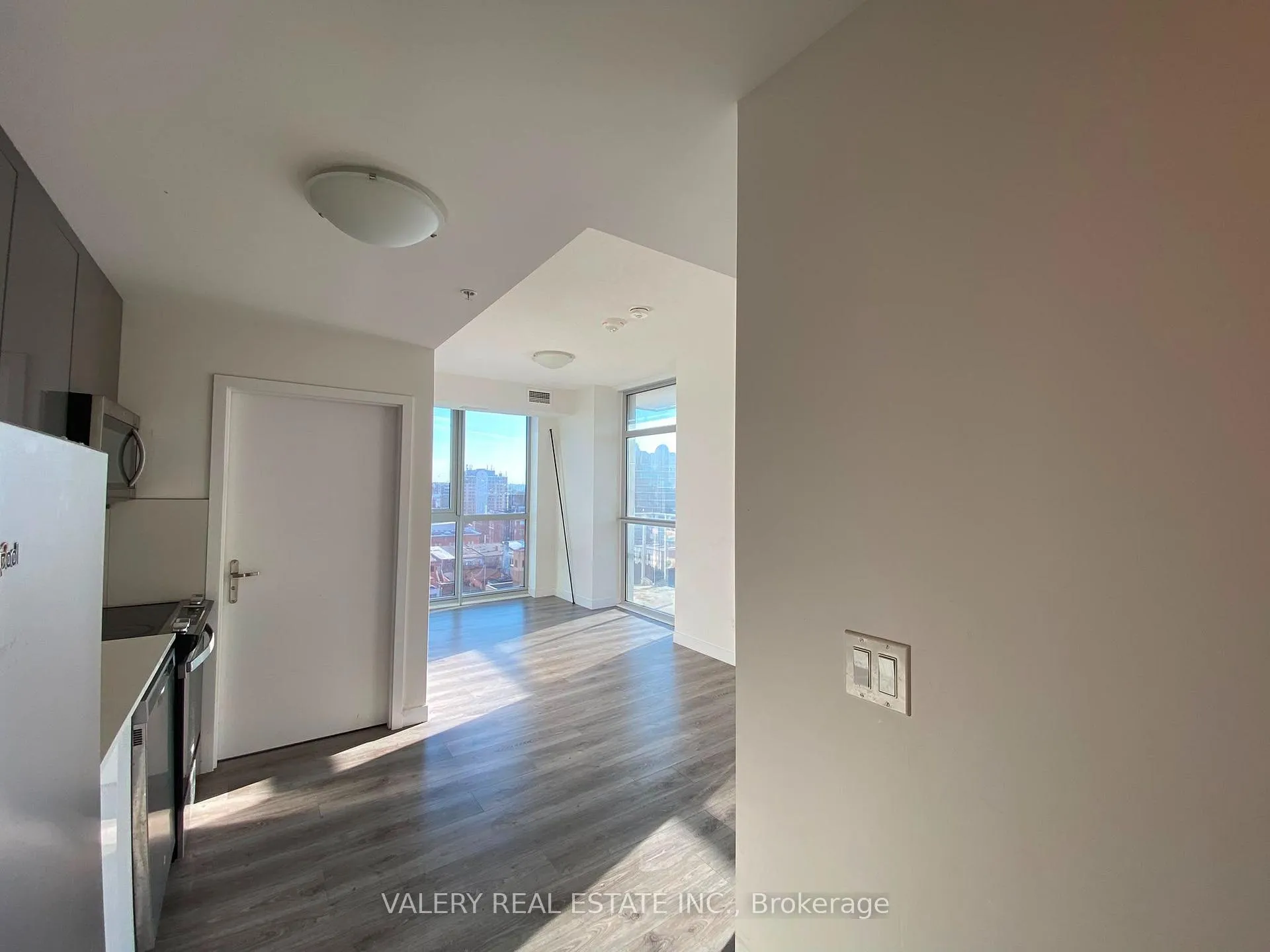 Photo 35 of Unit 809, 60 Frederick Street, Kitchener, City Commercial Core — HOMEH